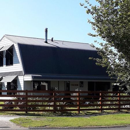 The Barn in Turangi Villa Bagian luar foto